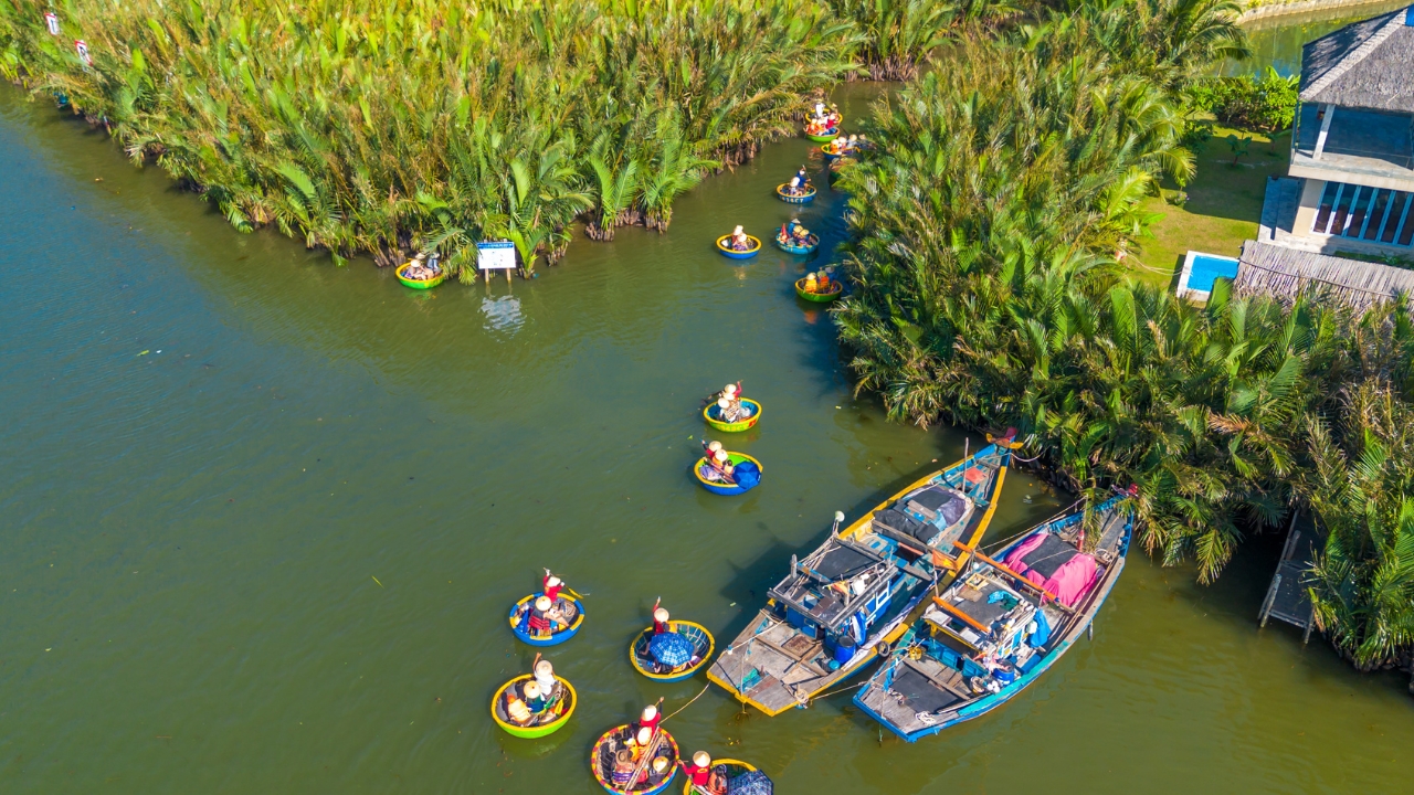 2025년 호이안 코코넛 바구니 배 투어 - 일본 다리와 함께 즐기는 체험 가이드