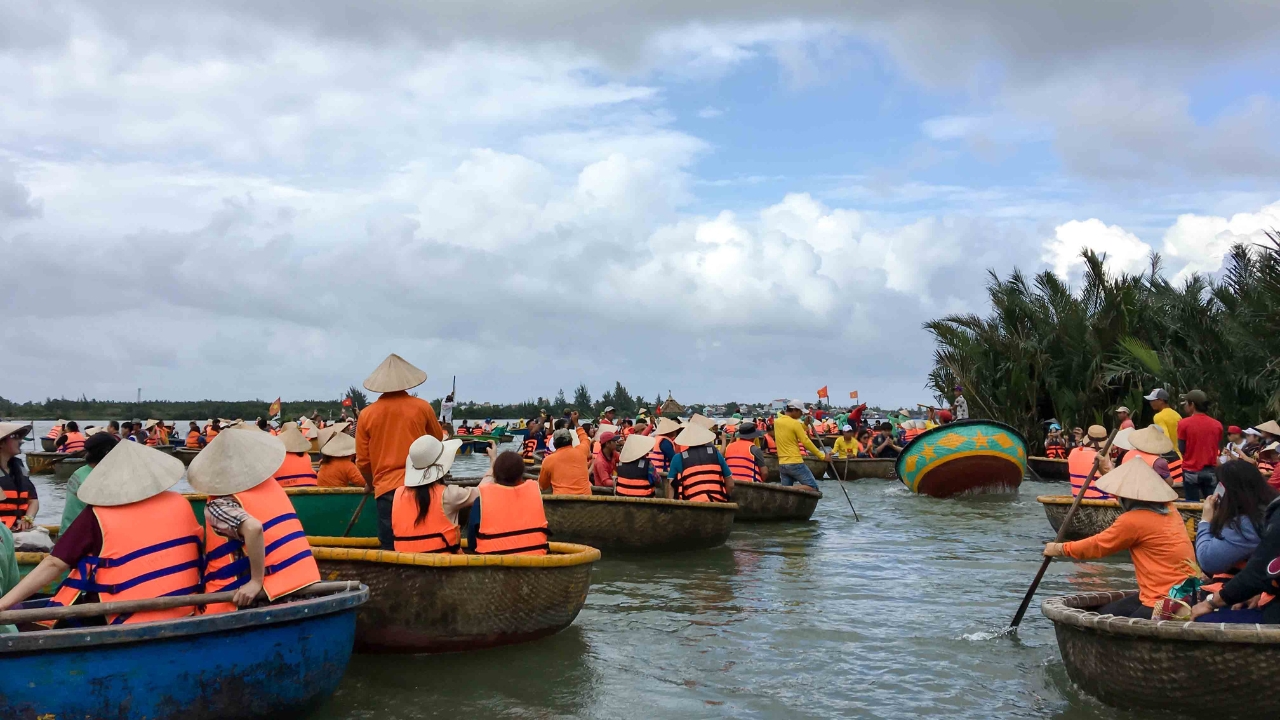 2025년 호이안 코코넛 바구니 배 투어 가이드 - 라 시에스타 호이안