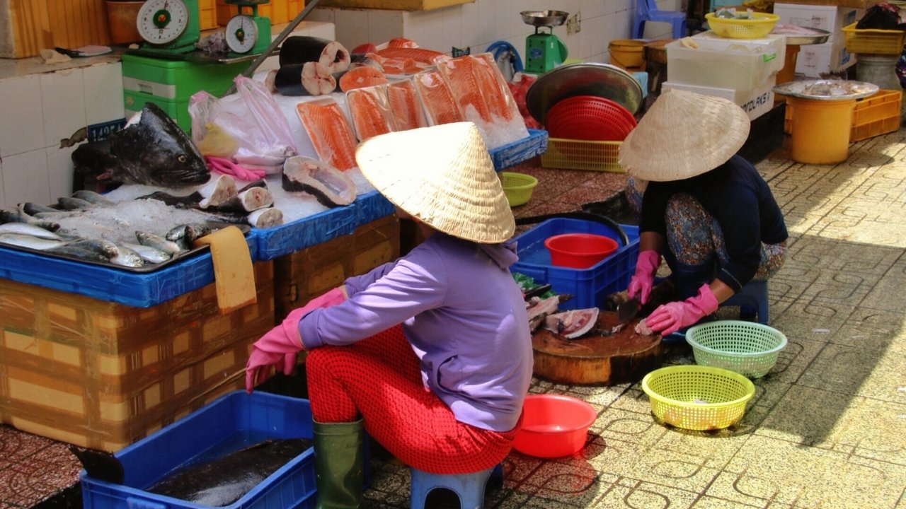 Hoi An market and shopping spots