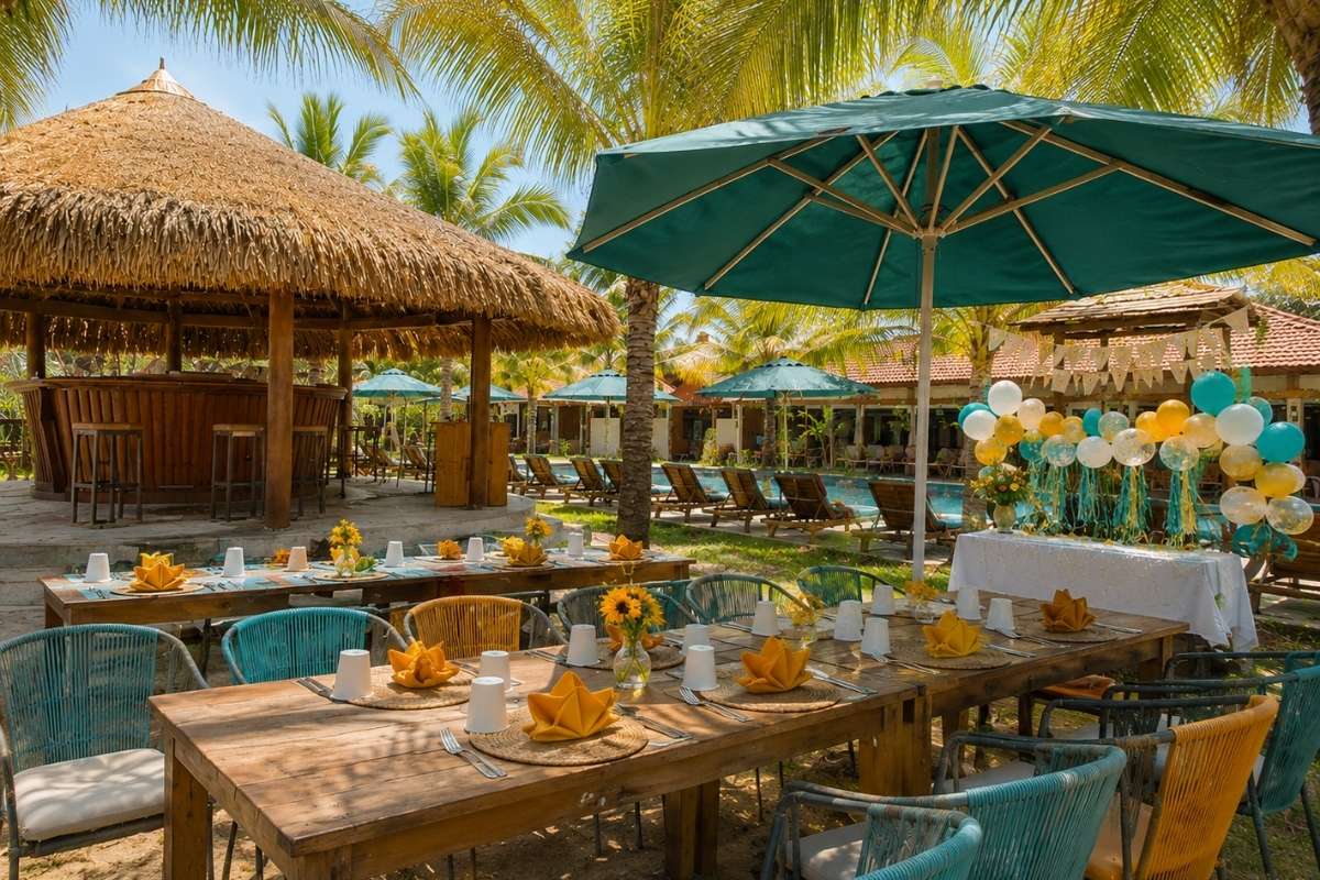 Những Beach Club Tốt Nhất Ở Hội An: Thư Giãn, Ăn Uống & Tiệc Tùng Bên Biển 2 không gian sự kiện Garden Beach Club với chỗ ngồi nhiệt đới và trang trí rực rỡ